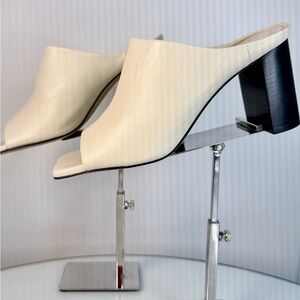 Elegant Cream Women's Sandals